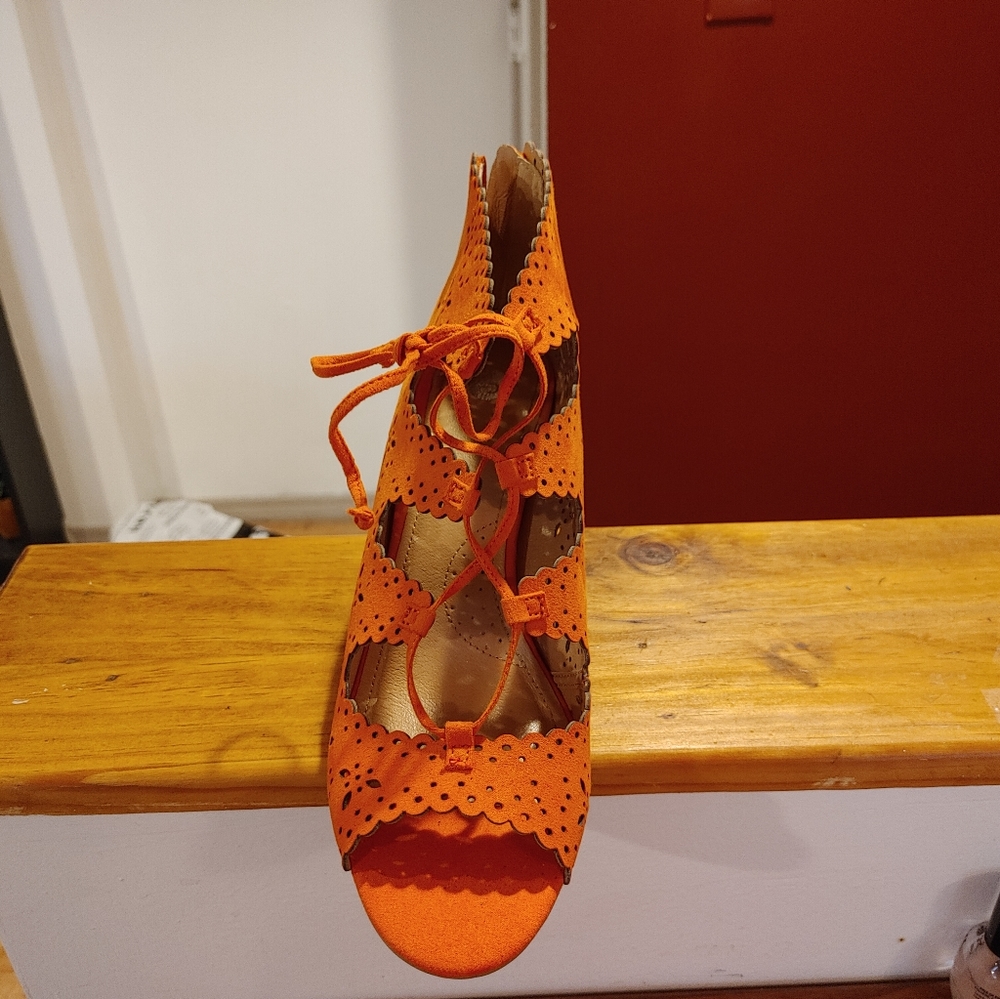 Shoes - Picture 2 of 2